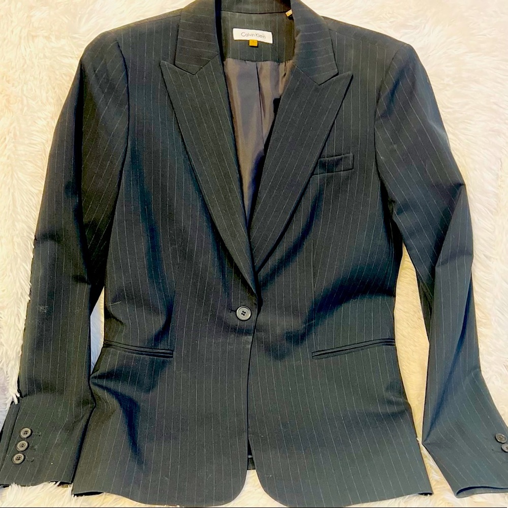 ⚫️🔘Calvin Klein Women’s Black & Gray Pantsuit w/Blazer⚫️🔘